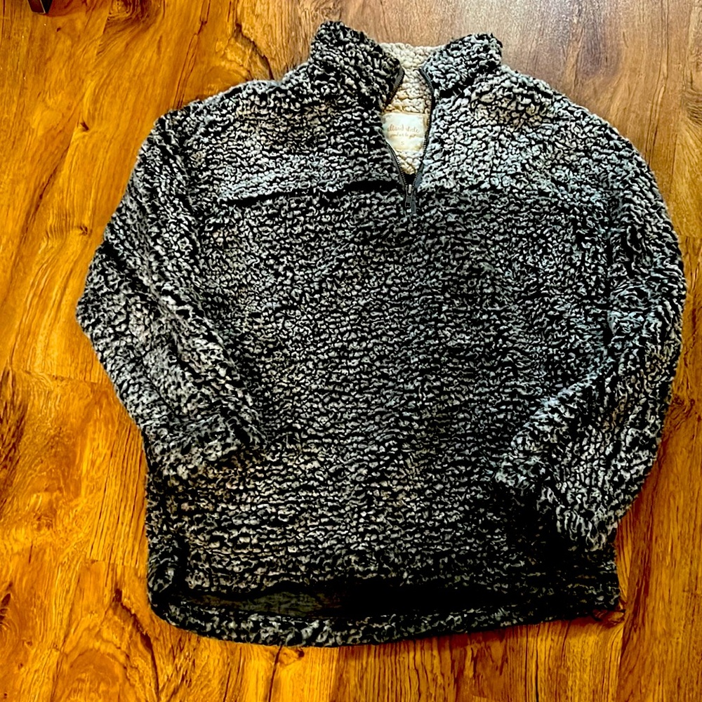 Small Sherpa hoodie